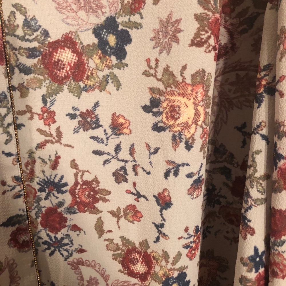 Dressbarn Printed Beaded Trim Long Sleeve Blouse - Picture 6 of 7
